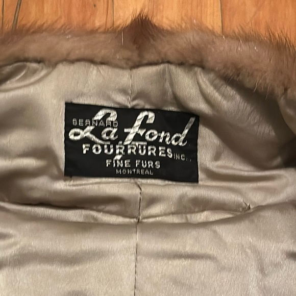 Vintage mink fur stole/cape - Picture 10 of 17